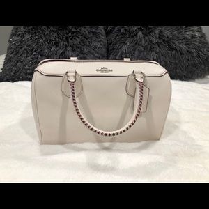 NWT Coach large Bennett